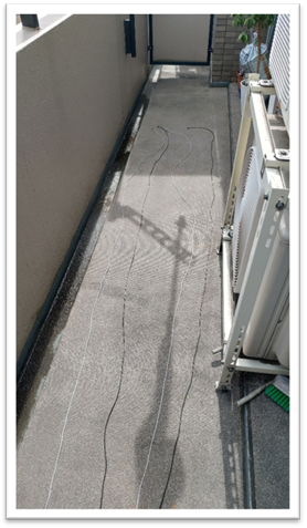 �d�Ԃ̃h�A

�Ⴂ���x�Ŏ����I�ɐ������ꂽ����